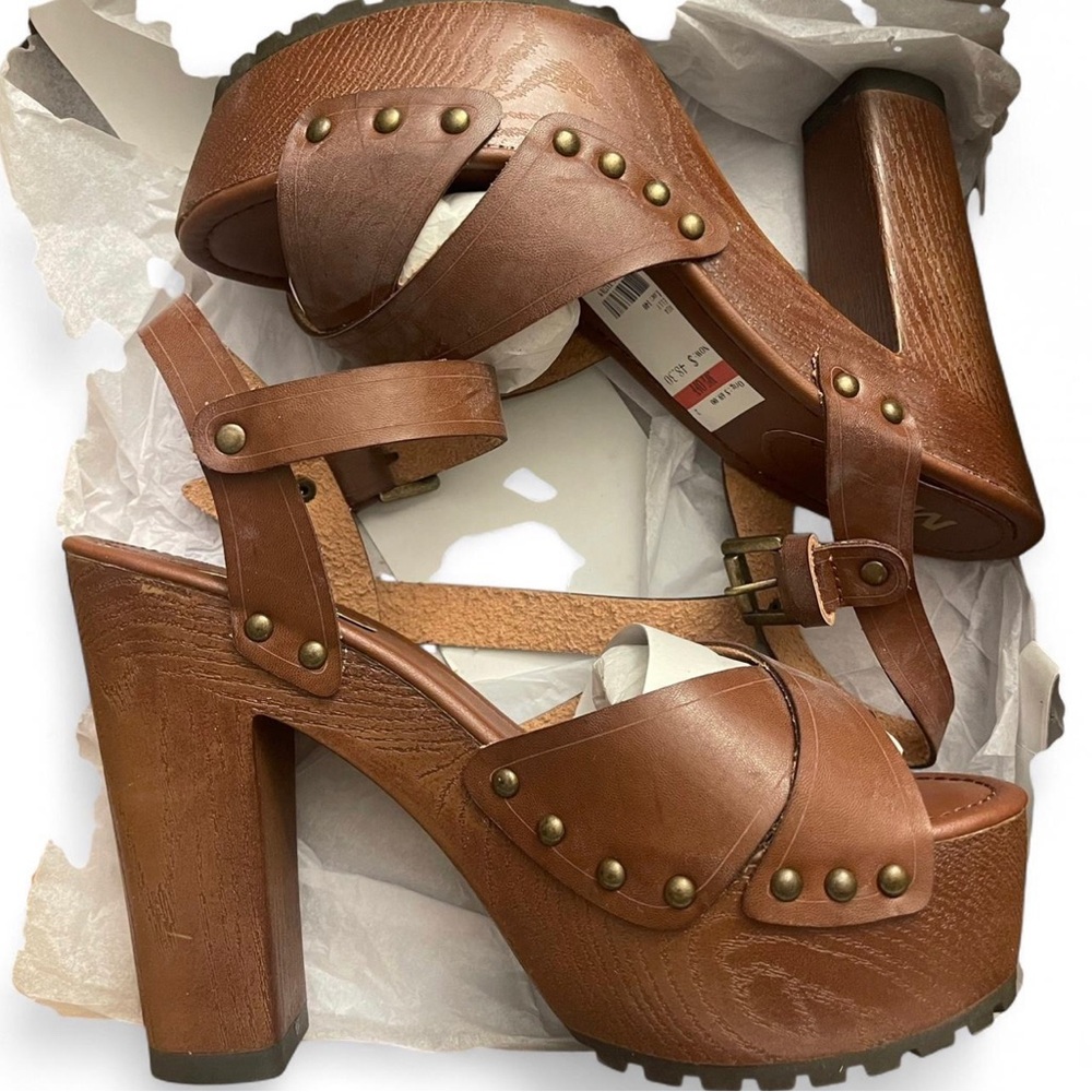 Women's Brown Studded Platform Sandal - Macy’s